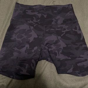 Lululemon Wunder Train